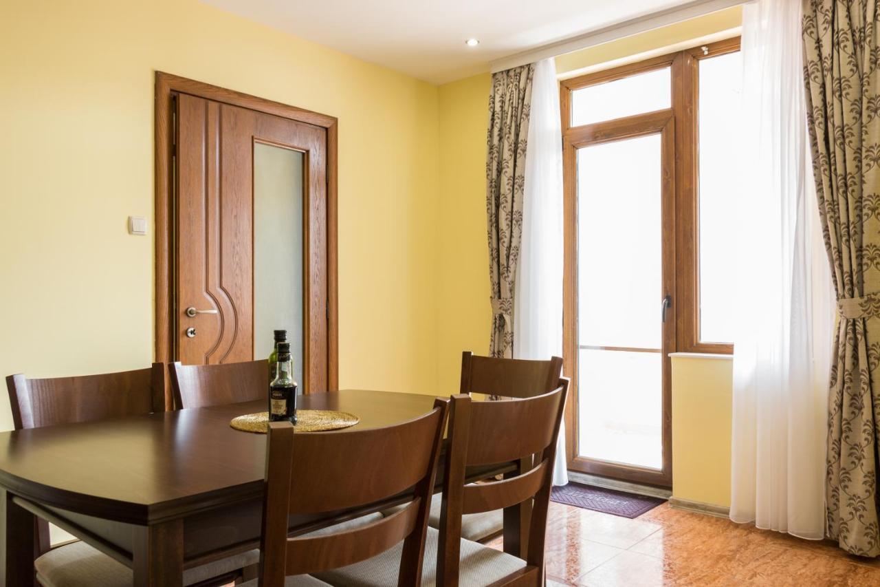 Apartments Nasini By Flat Mаnager Plovdiv Exteriör bild